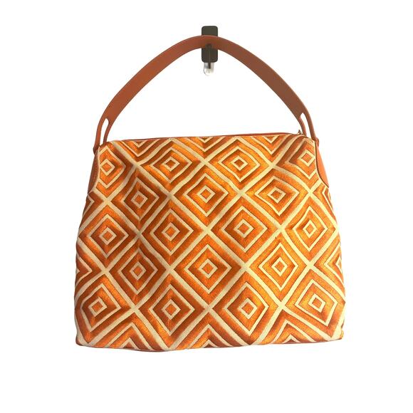 NEW Adrienne Vittadini Shoulder Woven Bag Orange Leather Details Zipper Closure - Picture 1 of 9